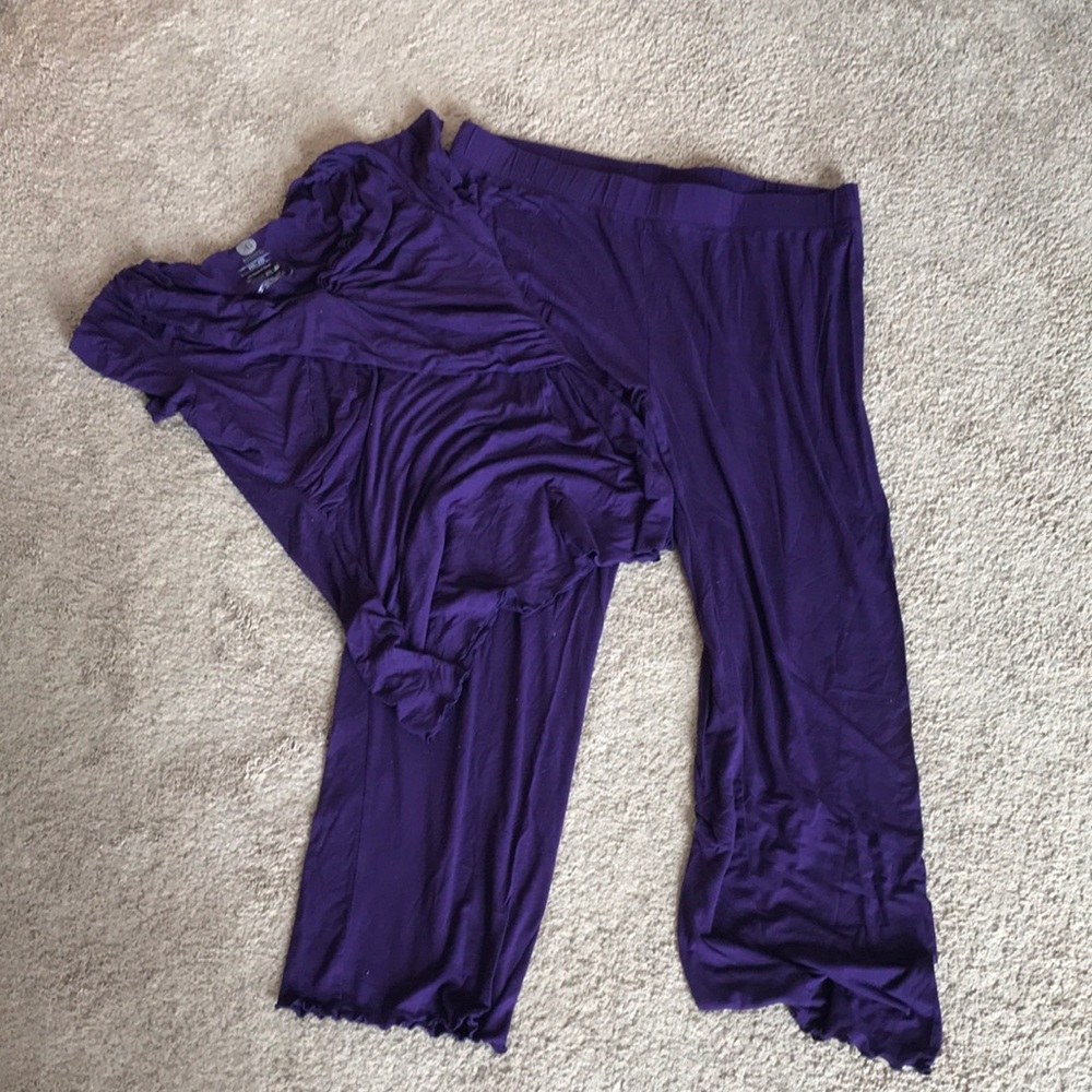 Maternity pajamas